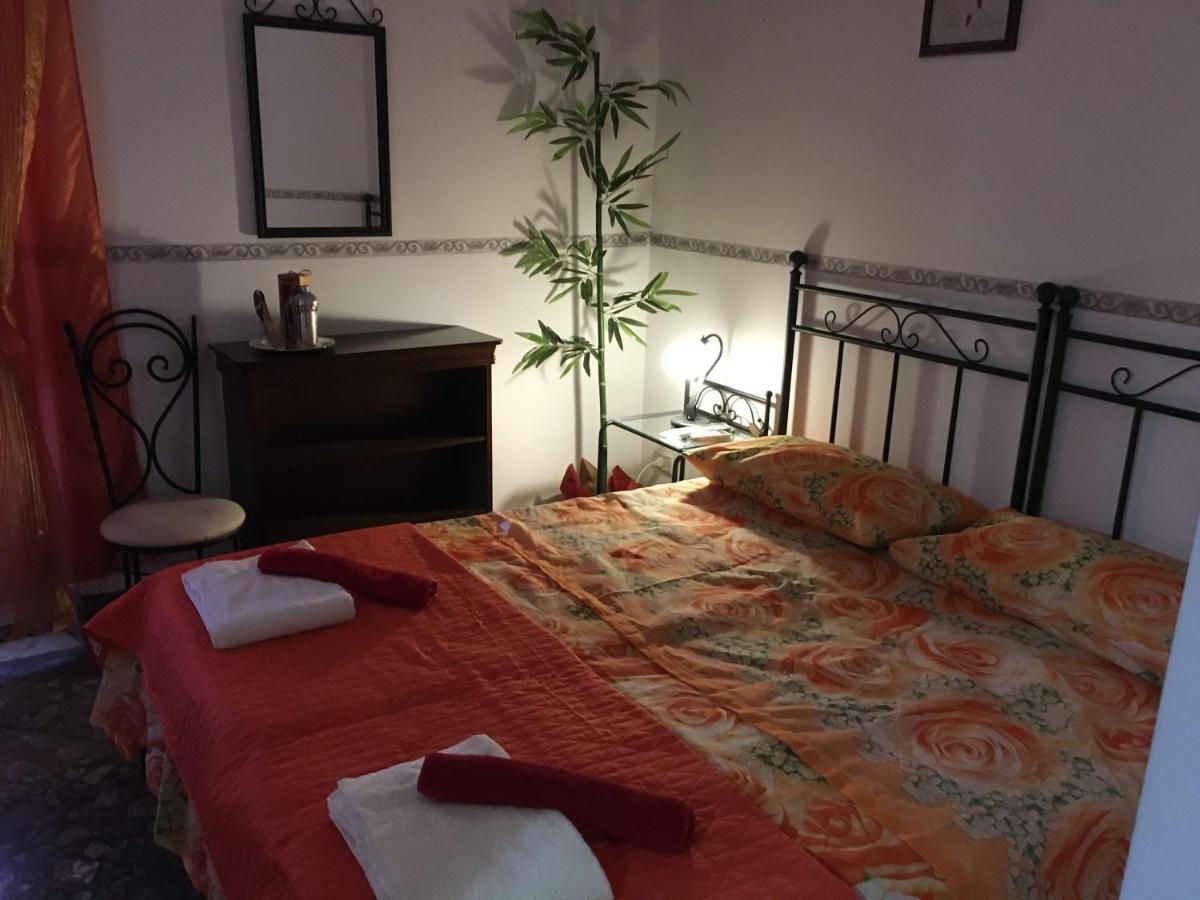 B&B Mistral Di Lizzio Salvatore จาร์เร ภายนอก รูปภาพ