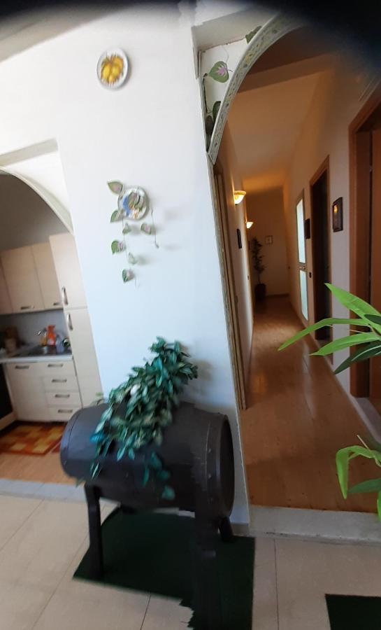 B&B Mistral Di Lizzio Salvatore จาร์เร ภายนอก รูปภาพ